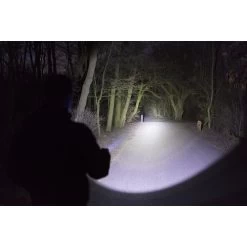 [ 3 ] MACGYVER LED EXTREME ZAKLAMP - POWERBANK -Vissen Apparatuur Winkel macgyver led extreme zaklamp powerbank 10