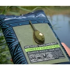 [ 6 ] SAGA METHOD GROUNDBAIT 900 GRAM -Vissen Apparatuur Winkel saga method groundbait 900 gram 2