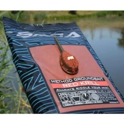 [ 6 ] SAGA METHOD GROUNDBAIT 900 GRAM -Vissen Apparatuur Winkel saga method groundbait 900 gram 4